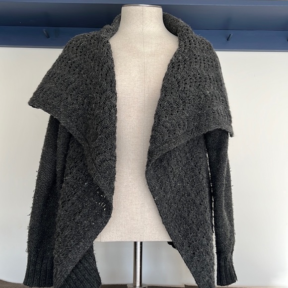 American Eagle Outfitters Sweaters - American Eagle Cardigan